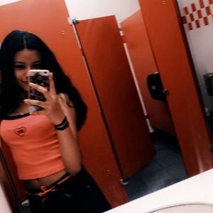 Meet your Posher, Angy